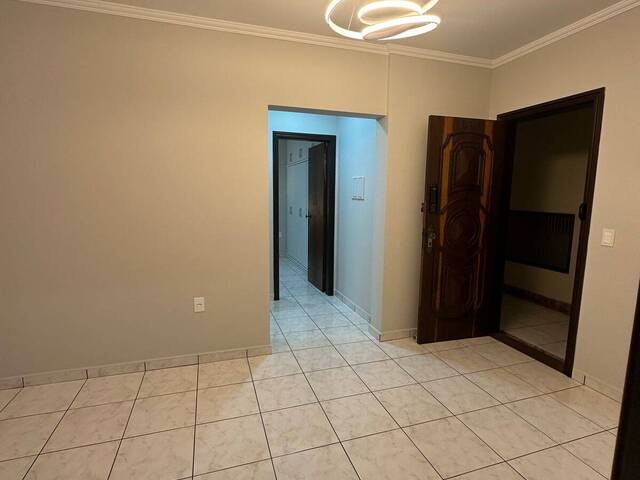 #13 - Apartamento para Venda em Praia Grande - SP