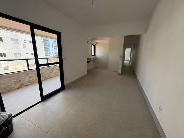 #15 - Apartamento para Venda em Praia Grande - SP