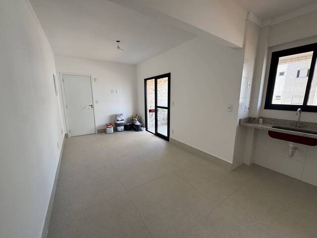 #15 - Apartamento para Venda em Praia Grande - SP