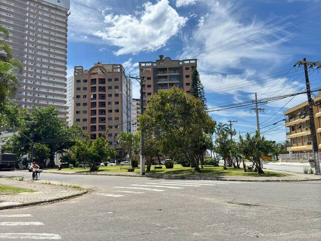 #18 - Apartamento para Venda em Praia Grande - SP
