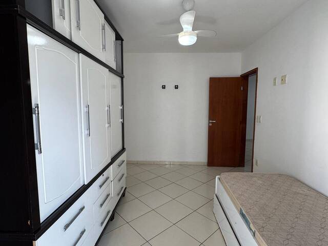 #19 - Apartamento para Venda em Praia Grande - SP