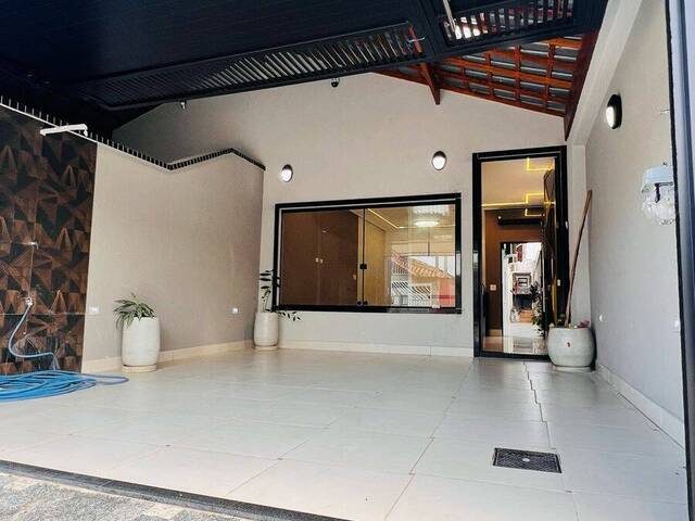 #26 - Casa para Venda em Praia Grande - SP