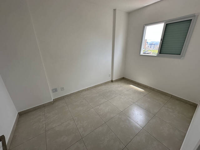 Apartamento para Venda em Praia Grande - 5