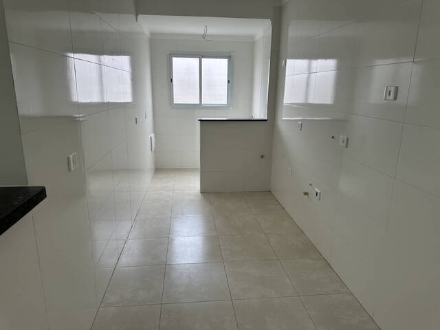 Apartamento para Venda em Praia Grande - 4