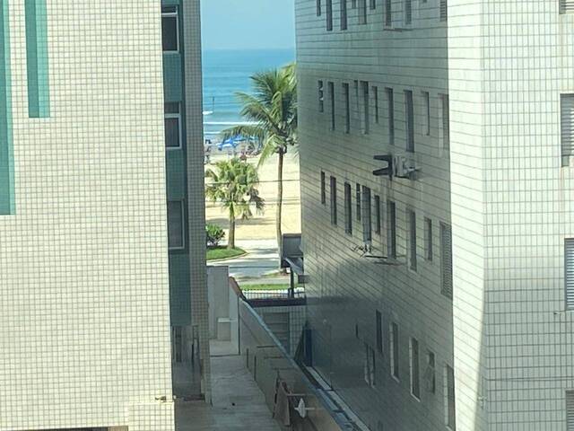 #41 - Apartamento para Venda em Praia Grande - SP