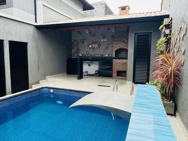 #42 - Casa para Venda em Praia Grande - SP