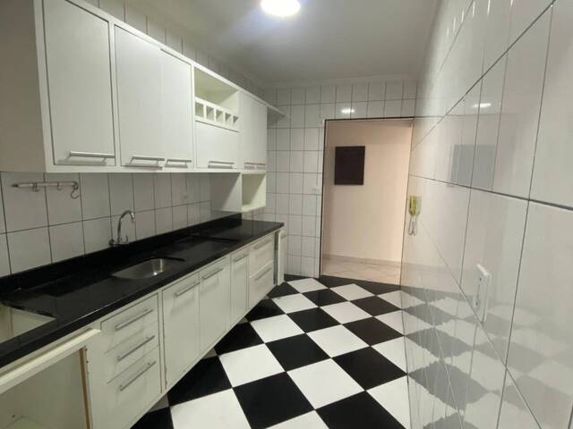 #56 - Apartamento para Venda em Praia Grande - SP