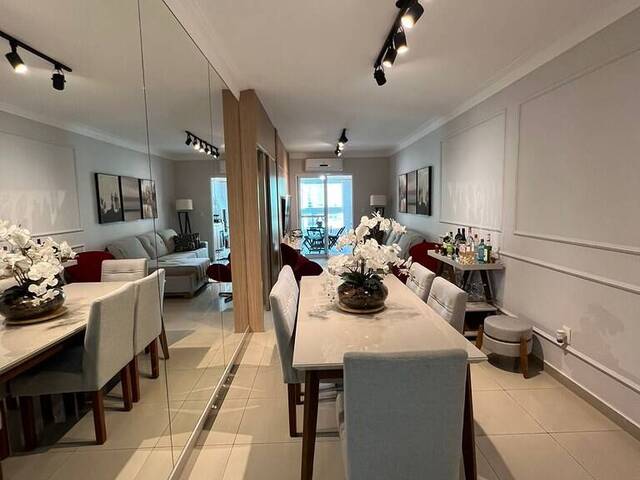 #61 - Apartamento para Venda em Praia Grande - SP