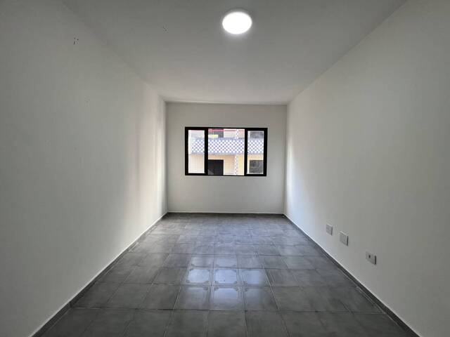 #64 - Apartamento para Venda em Praia Grande - SP
