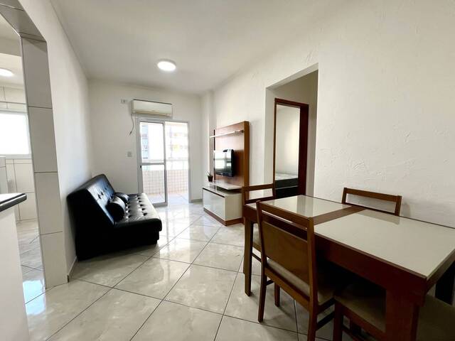 #69 - Apartamento para Venda em Praia Grande - SP