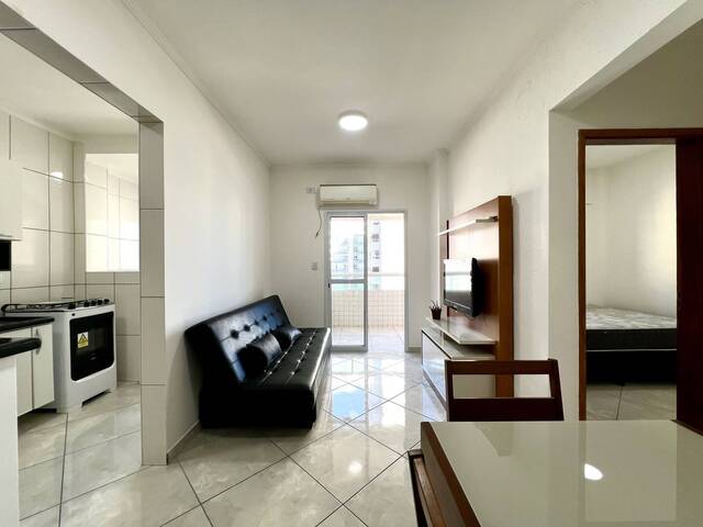 #69 - Apartamento para Venda em Praia Grande - SP