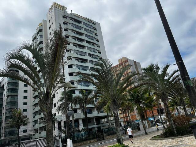#71 - Apartamento para Venda em Praia Grande - SP
