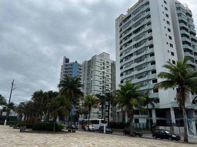 #71 - Apartamento para Venda em Praia Grande - SP