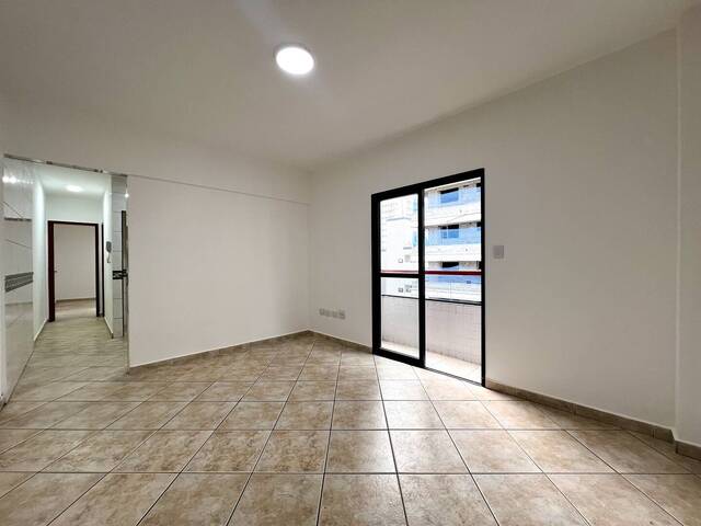 #84 - Apartamento para Venda em Praia Grande - SP