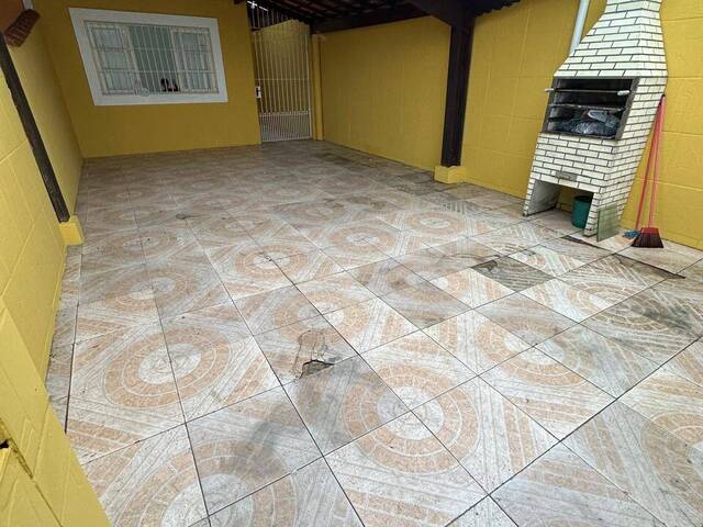 #88 - Casa para Venda em Praia Grande - SP